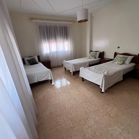 Appartement Vue Sur Mer - Al Hoceïma Buitenkant foto